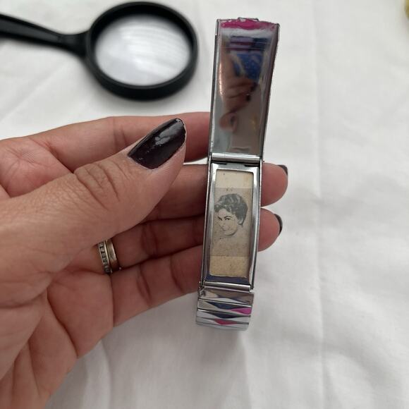 Stretch bangle Bracelet for men, Photograph Holder, British, engraved "Richard" - Picture 8 of 13